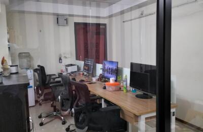 Office available on rent