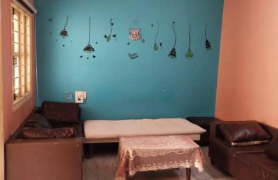 🏠 2BHK Flat for Rent – Zero Brokerage