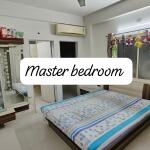 🏠 2 BHK Fully Furnished Flat for Rent – Shukan Apartment, Gota