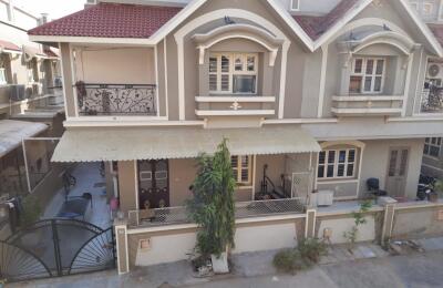🏠 3 BHK Bungalow For Rent