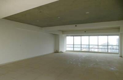 🏢 Office Space for Rent