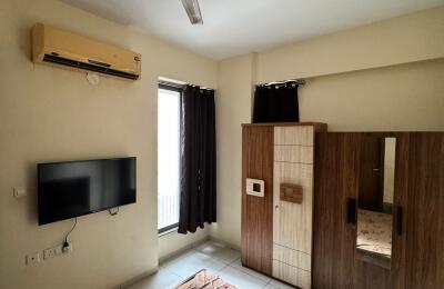 🏢 3BHK High-Rise Furnished Apartment for Rent