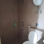 🏢 3BHK High-Rise Semi-Furnished Apartment for Resale