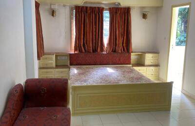 🏠 4BHK Low-Rise Apartment for Rent