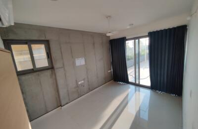 🏠 2BHK High-Rise Apartment for Sale