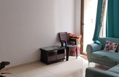 🏠 2BHK High-Rise Apartment for Rent