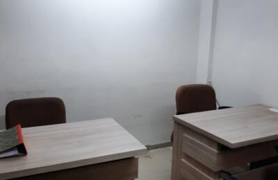 🏢 Semi-Furnished Pre-Lease Office for Sale