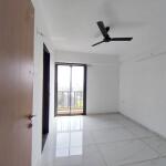 🏠 2BHK High-Rise Apartment for Rent