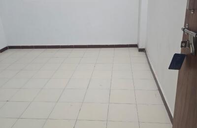 🏢 3BHK Low-Rise Apartment for Rent