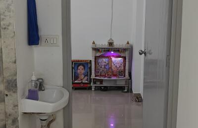 🏠 2BHK High Rise Apartment for Rent