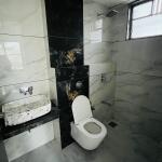 🏠 2BHK High Rise Apartment – For Rent