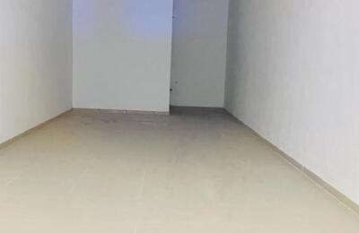 🏢 Unfurnished Office for Ren