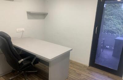 🏢 Fully Furnished Office for Rent