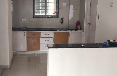 🏡 2BHK High Rise Apartment for Rent