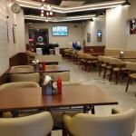 🏬 Road-Facing Showroom for Rent