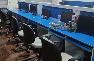 🏢 Furnished Office for Rent