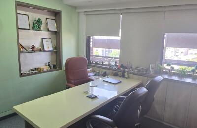 🏢 Semi-Furnished Office Space for Rent