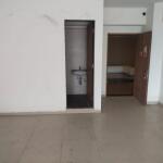 🏢 Unfurnished Office Space for Rent