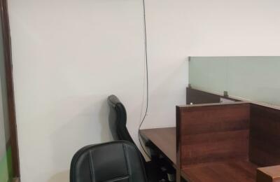 🏢 Furnished Office for Rent – Naranpura