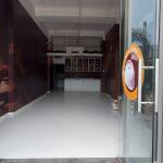 🏢 Showroom for Rent