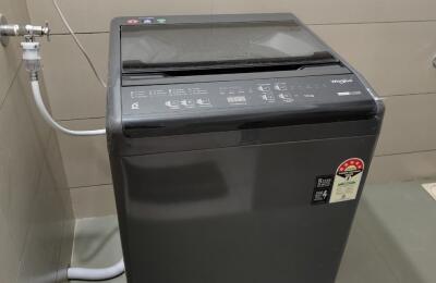 🏢 2BHK High-Rise Apartment for Rent