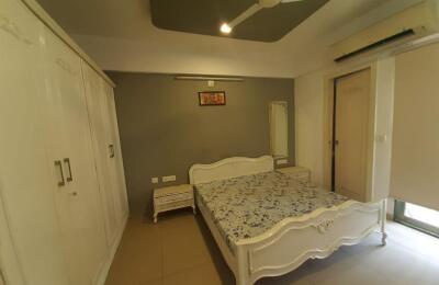 🏠 2BHK High-Rise Apartment for Rent