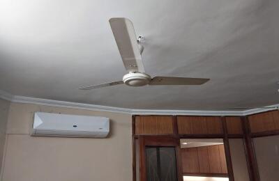 🏢 Office Space for Rent