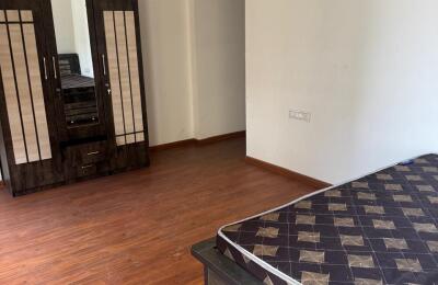 🏠 4BHK High-Rise Furnished Apartment for Rent
