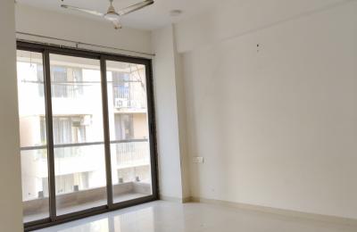 🏡 Premium 3BHK Semi-Furnished Flat for Sale